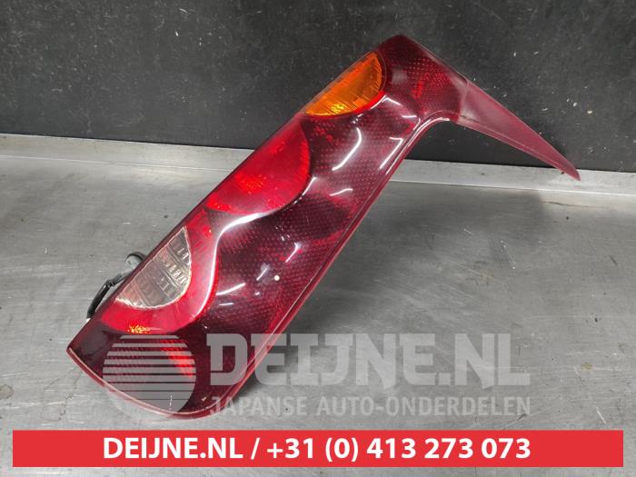 Nissan Note Achterlicht rechts O728272