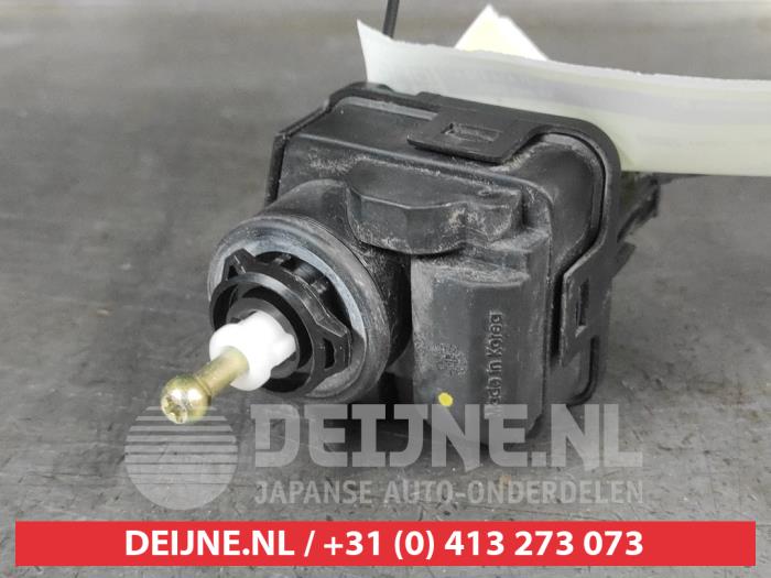 Hyundai Santafe Koplampmotor O728326