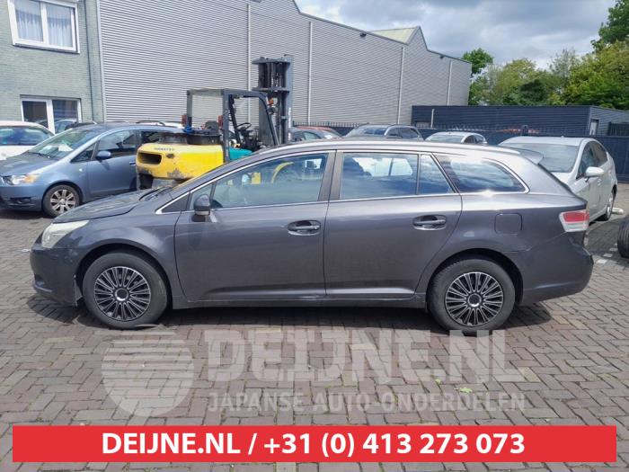 Toyota Avensis Dreieckfenster links vorne O728336
