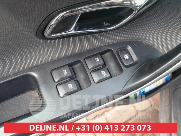 Kia Ceed Combischakelaar ramen O728416
