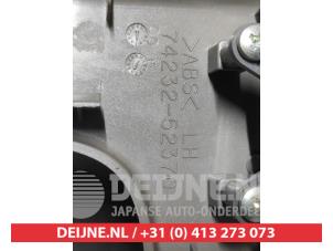 Toyota Urban Cruiser Multi-functional window switch O728541 photo 3