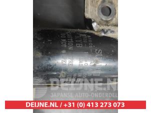 Suzuki SX-4 Schokdemperpoot rechts-voor O728409 foto 3