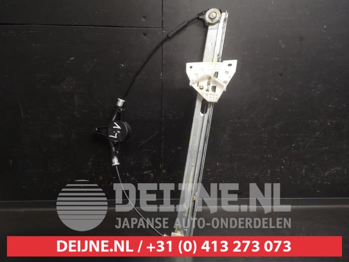 Mazda 6 Ruitmechaniek 4Deurs links-voor O728638
