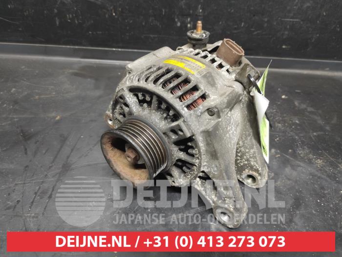 Gebruikte Dynamo Toyota Celica (ZZT230/231) 1.8i 16V Prijs op aanvraag aangeboden door V.Deijne Jap.Auto-onderdelen BV
