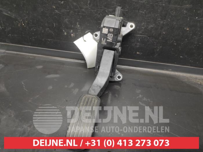 Toyota Aygo X Gaspedaal O728770