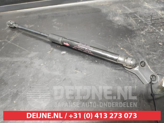 Toyota Aygo X Gasdemper links-achter O728771