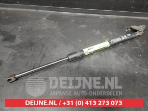 Hyundai Santafe Gasdemper links-achter O728826 foto 2