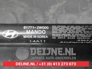 Hyundai Santafe Gasdemper links-achter O728826 foto 3