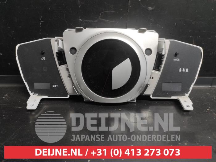Toyota Urban Cruiser Tacho - Kombiinstrument KM O728882