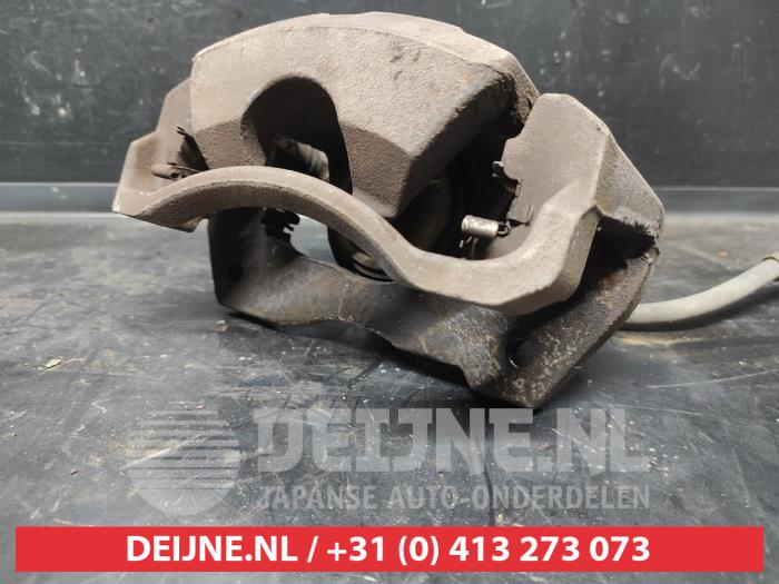 Toyota Urban Cruiser Bremszange links vorne O728909