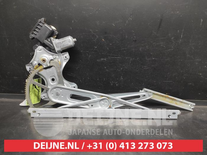 Toyota Yaris Fenstermechanik 4-türig links vorne O728958