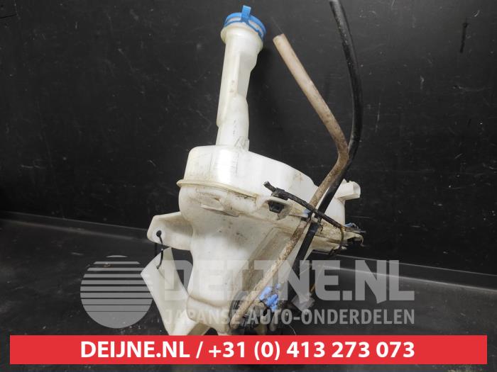 Suzuki Celerio Scheibensprühertank vorne O728995