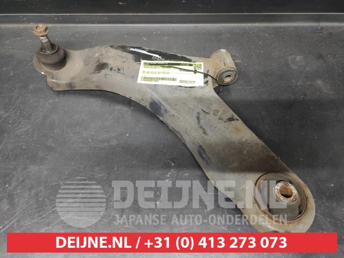 Suzuki Celerio Querlenker unten links vorne O729009