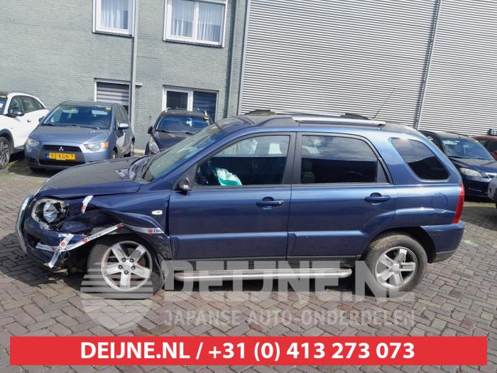 Kia Sportage Türscheibe 4-türig links vorne O729105