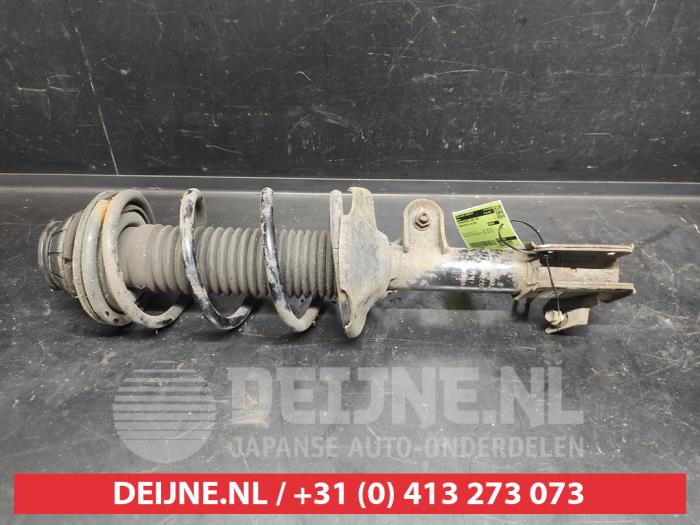 Nissan Pixo Stoßdämpferstrebe links vorne O729153
