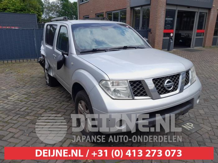 Nissan Pathfinder Scheinwerfer rechts O729376