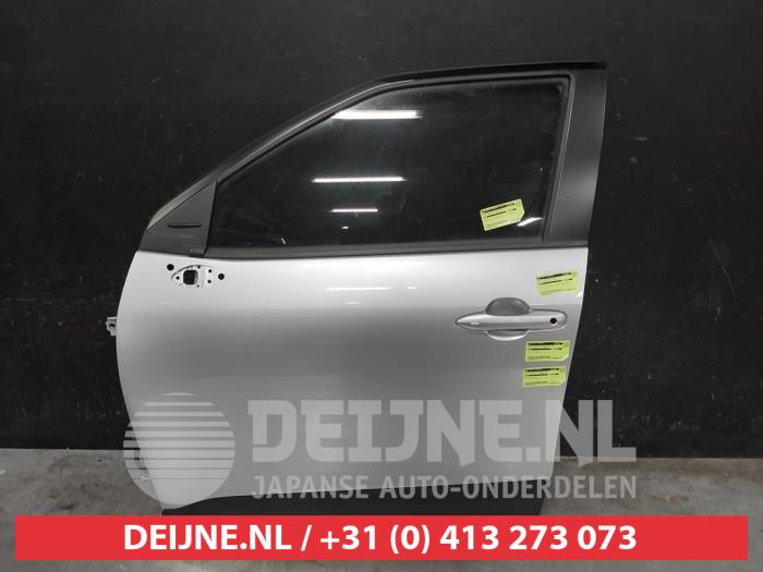 Toyota Yaris Cross Tür 4-türig links vorne O729423