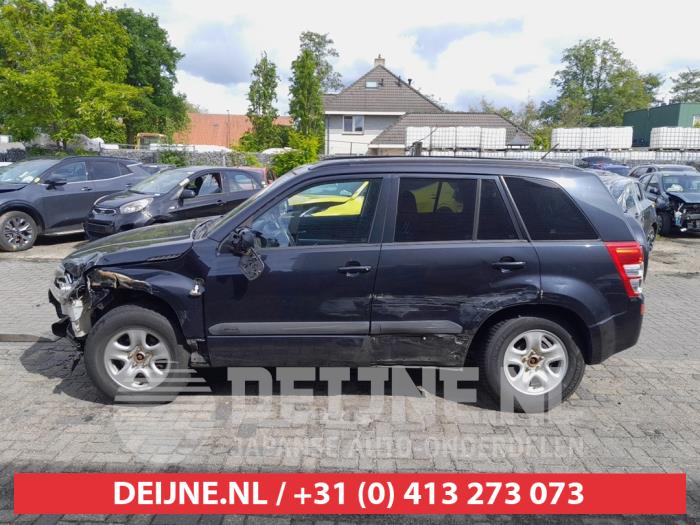 Suzuki Grand Vitara Driehoeks Ruit links-achter O729514