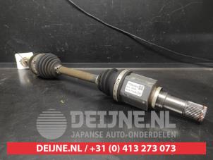 Mazda CX-3 Aandrijfas links-voor O729551 foto 2