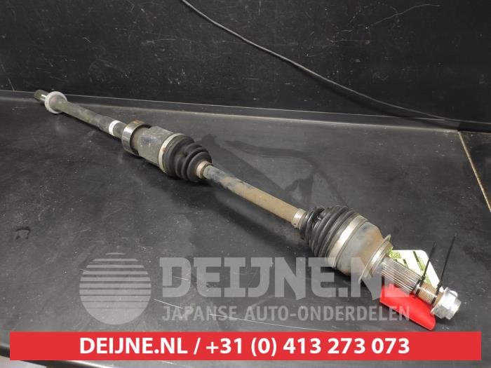 Mazda CX-3 Aandrijfas rechts-voor O729552