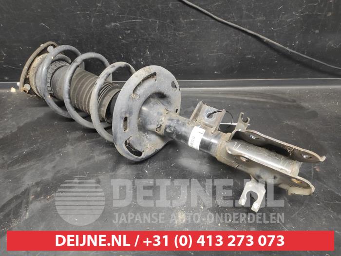 Mazda CX-3 Schokdemperpoot links-voor O729574