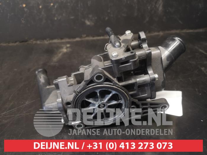 Nissan Qashqai Thermostat housing O729584