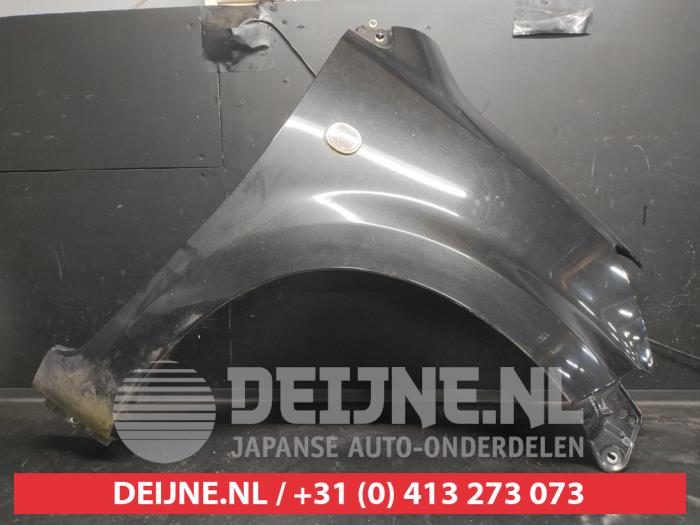 Daihatsu Sirion Scherm rechts-voor O729638
