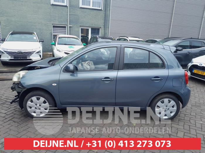 Nissan Micra Driehoeks Ruit links-achter O729598