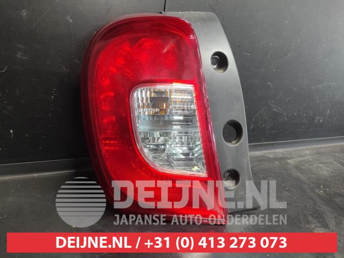 Nissan Micra Achterlicht links O729601