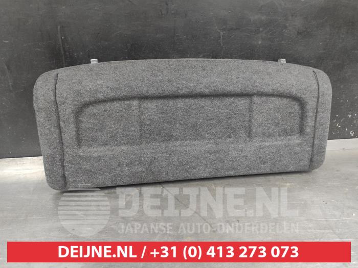 Nissan Micra Hoedenplank O729624