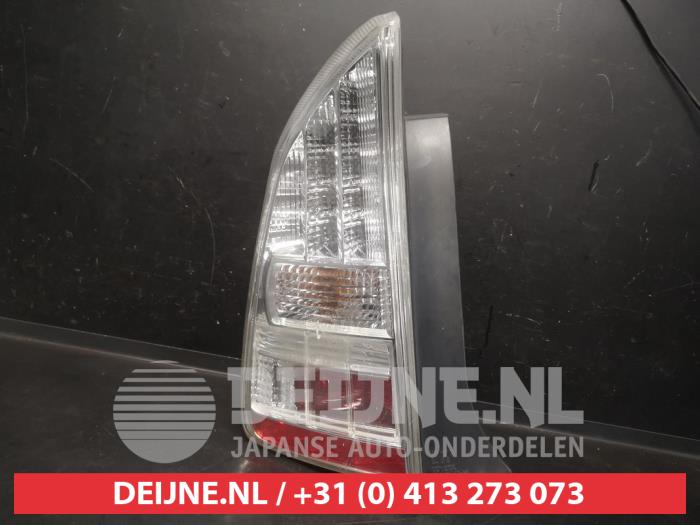 Toyota Prius Taillight, left O729736