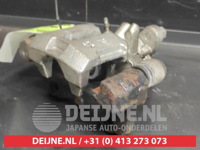 Mazda MX-5 Remklauw (Tang) rechts-achter O729823