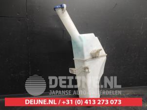 Hyundai IX20 Scheibensprühertank vorne O729900 foto 2