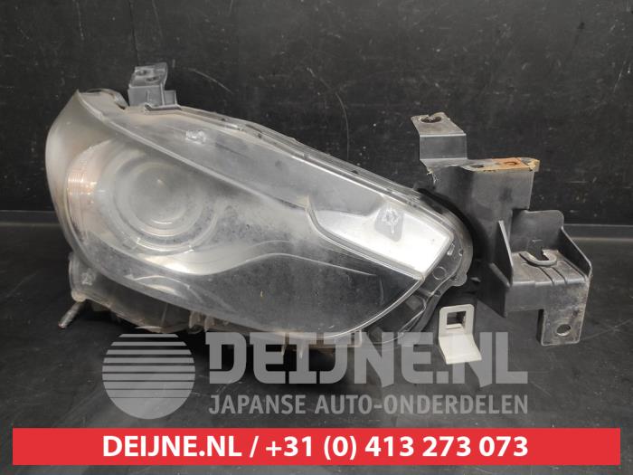 Mazda 6 Koplamp rechts O729906