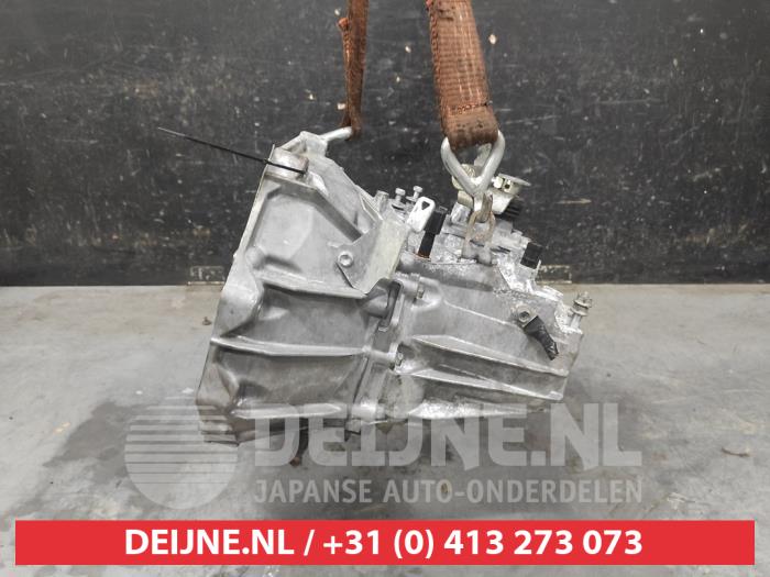 Suzuki Ignis Versnellingsbak O730009