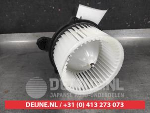 Kia EV3 Heating and ventilation fan motor O730082 photo 3