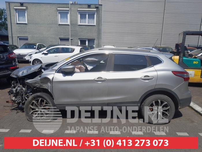 Nissan Qashqai Rear door 4-door, left O730047