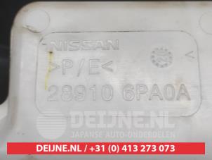 Nissan Juke Front windscreen washer reservoir O730089 photo 3