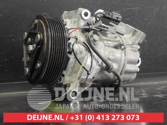Gebruikte Aircopomp Nissan Juke (F16) 1.0 DIG-T 12V Prijs op aanvraag aangeboden door V.Deijne Jap.Auto-onderdelen BV