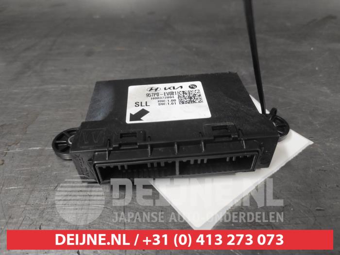 Gebruikte Deur module Kia EV3 (SV1) 58.3/81.4 kWh Prijs op aanvraag aangeboden door V.Deijne Jap.Auto-onderdelen BV