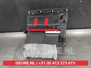 Kia Soul Handschuhfach O730100 foto 2