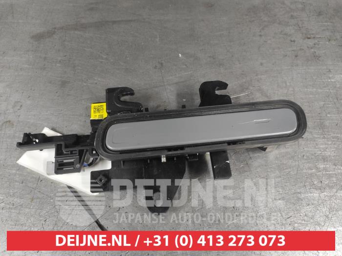 Kia EV3 Portiergreep 4Deurs links-voor O730116