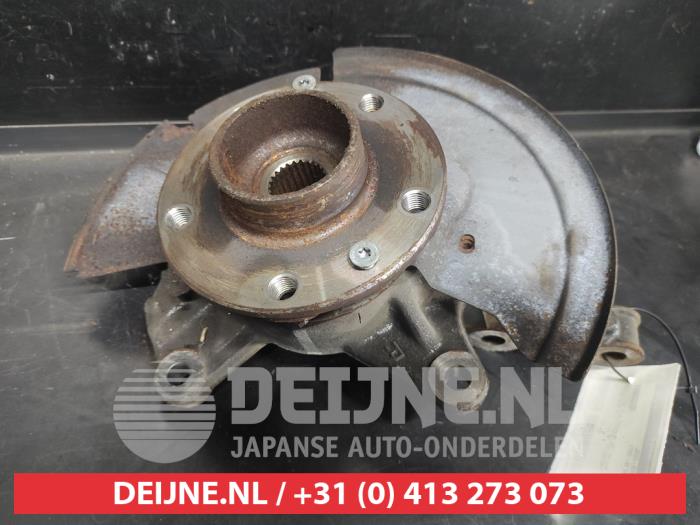 Nissan Juke Fusee rechts-voor O730123