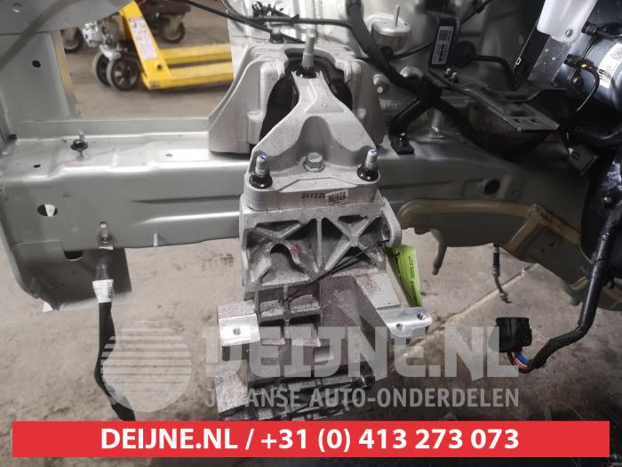 Gebruikte Motorrubber Kia EV3 (SV1) 58.3/81.4 kWh Prijs op aanvraag aangeboden door V.Deijne Jap.Auto-onderdelen BV