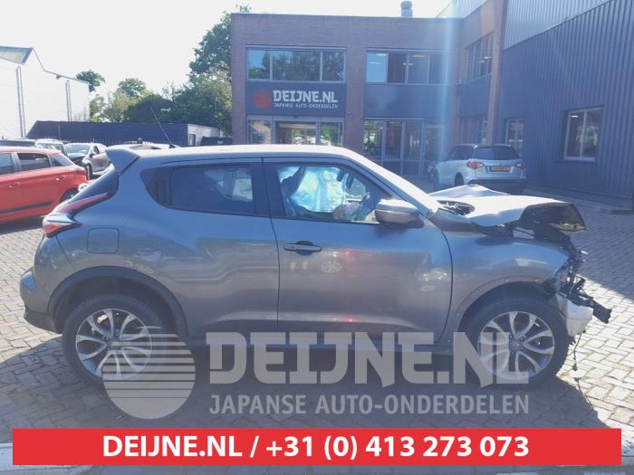 Nissan Juke Portierruit 4Deurs rechts-achter O730362