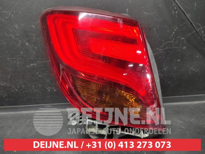 Toyota Yaris Rücklicht links O730415