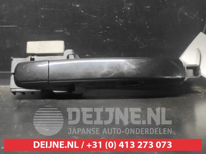 Nissan Qashqai Türgriff 4-türig rechts vorne O730479
