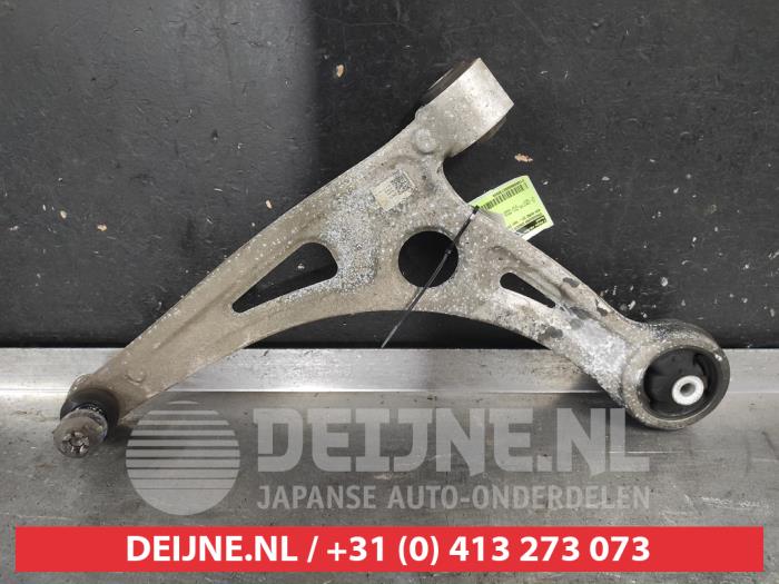 Kia Niro Draagarm onder links-voor O730555