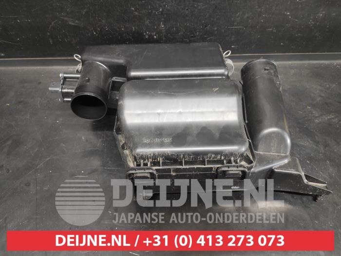 Suzuki Swift Air box O730578