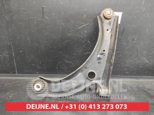 Suzuki Swift Front lower wishbone, right O730582 photo 2